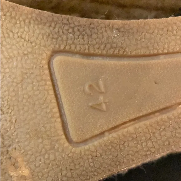Burberry Black and Tan Espadrilles / Fit Size 10