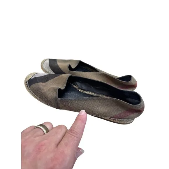Burberry Brit Womens Plaid Brown Canvas Espadrille Flats Size 38 SKU 8264