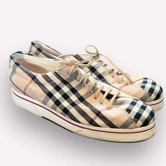 Burberry Classic low-top sneakers in cotton