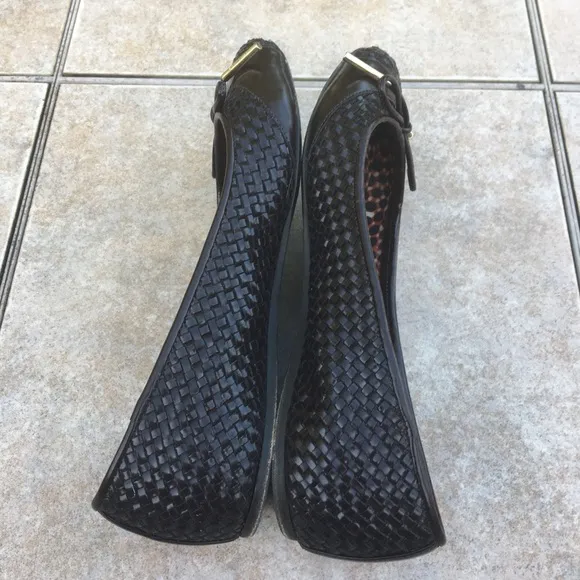 Burberry dark brown braided cap toe bow flats 35.5