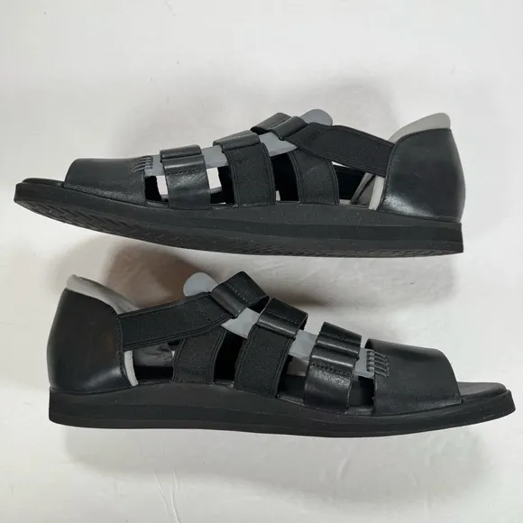 Camper Spray Black Smooth Leather Strappy Sandals Men Size 11