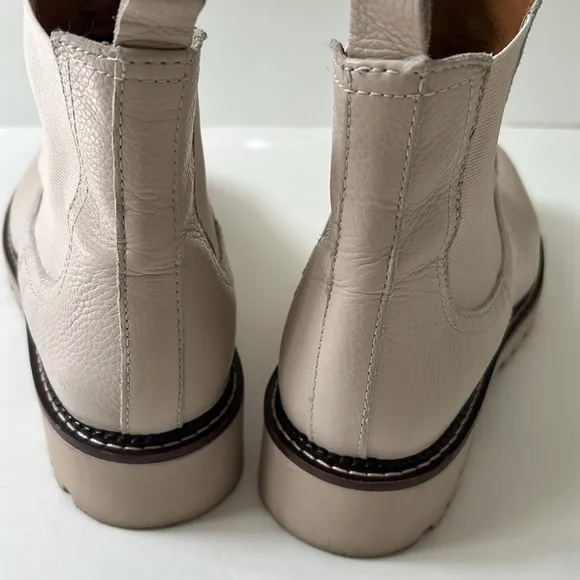 Caslon Miller Leather Chelsea Water Resistant Boots