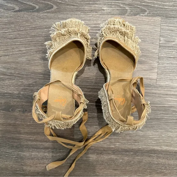 Castaner Canvas Fringe Trim Accent Wedges Espadrille in Tan Color sz EU38/US 7.5