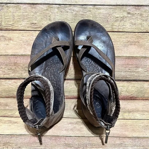Chaco Brown Leather Ankle Strap Sandals