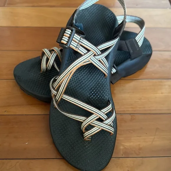 Chaco brown sandals size 10 medium