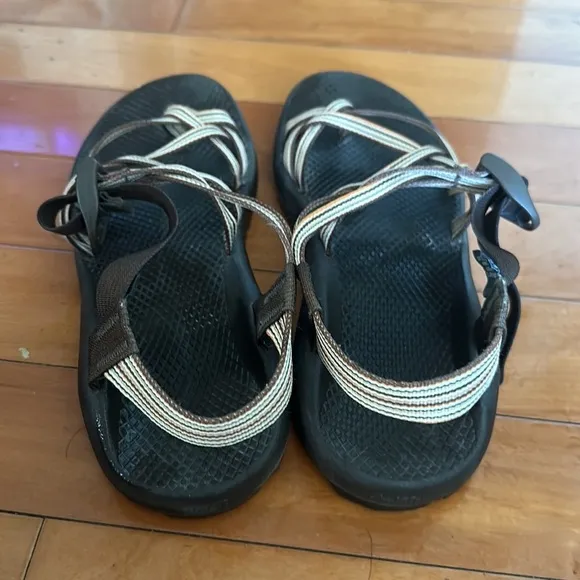 Chaco brown sandals size 10 medium