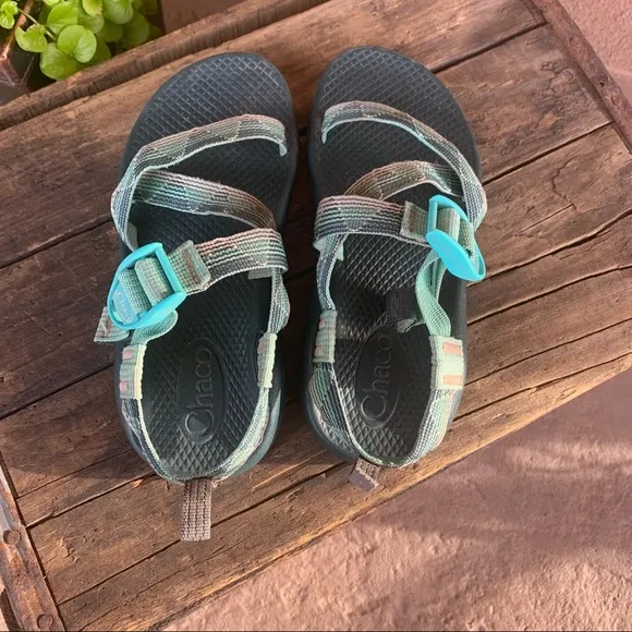 Chaco Green/Peach Aztec Sandals