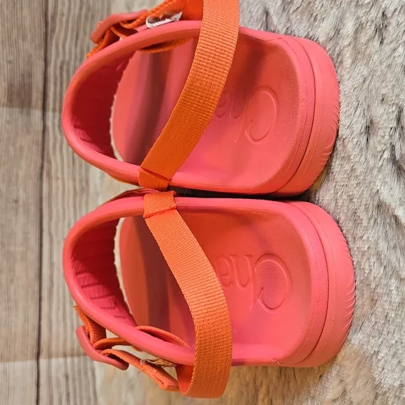 Chaco Pink Sandals, Girls Size 5, Great Condition