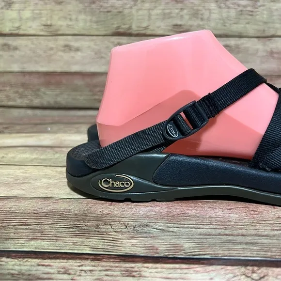 Chaco Zong Black Strap Sandals