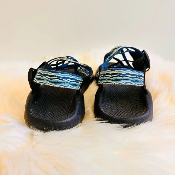 Chacos Sandals Blue &amp; White with Toe Strap! ❤️