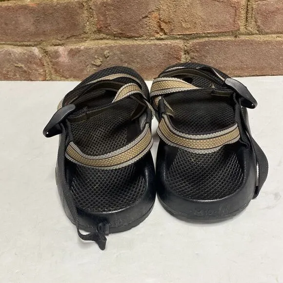 Chaco Tan &amp; Black Sandals Size 10