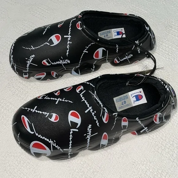 CHAMPION SUPER MELLOW WARPED SANDALS SLIP ON BLACK youth kids NWT size‎ 7