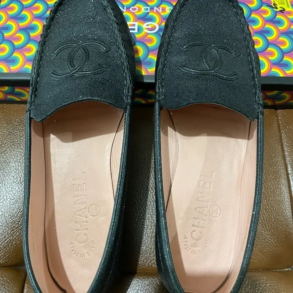 CHANEL Black Flats with Iconic CC Logo