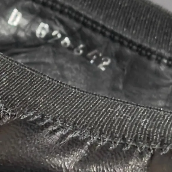 CHANEL Black Leather Ballet Flats 41