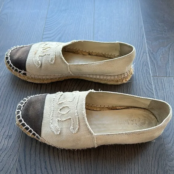 CHANEL Interlocking CC Logo Canvas Espadrilles