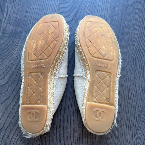 CHANEL Interlocking CC Logo Canvas Espadrilles