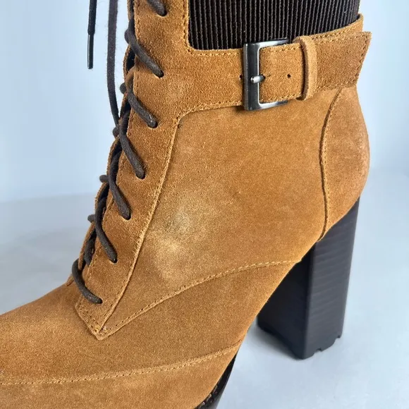 Charles David Gimmick Combat Boot Size 7.5