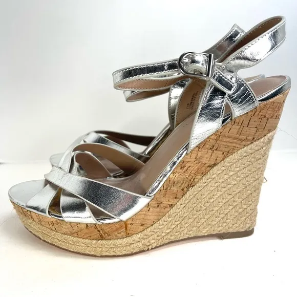 Charles David Metallic Silver Strappy Wedge Sandals Size 10M