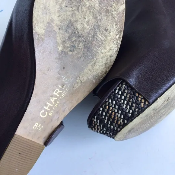Charles David Womens Ames Sandals. Size 8