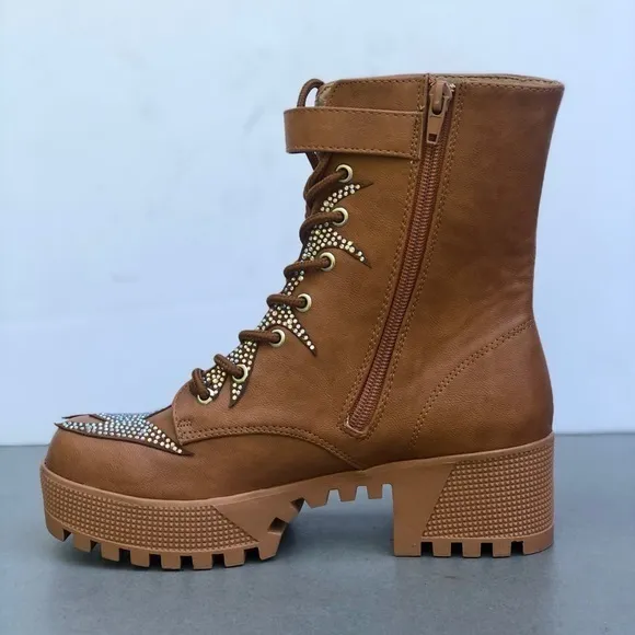 Chase   Chloe Kingsley RHINESTONE BOOTS size 6