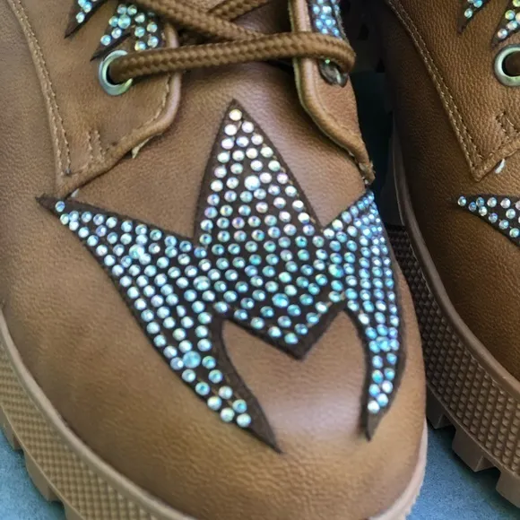 Chase   Chloe Kingsley RHINESTONE BOOTS size 6