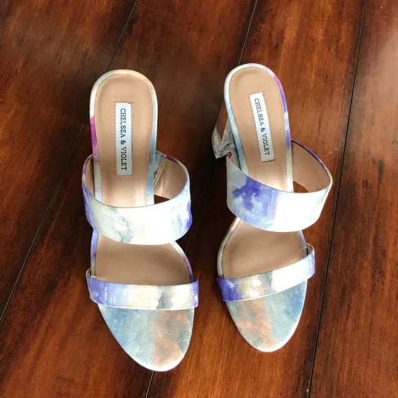 🆕Chelsea &amp; Violet Sandals. NWT  000AH