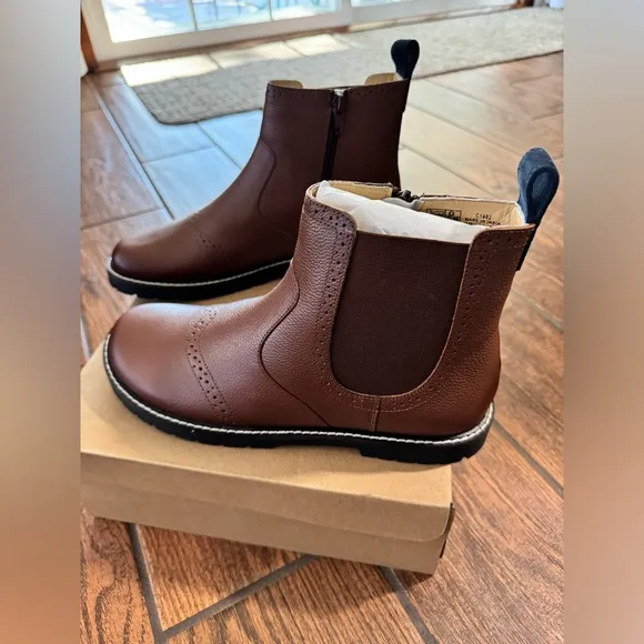 Chelsea Boots - Color Tan