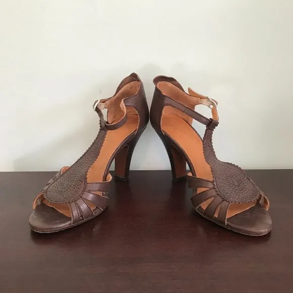 Chie Mihara | T-Strap Sandals