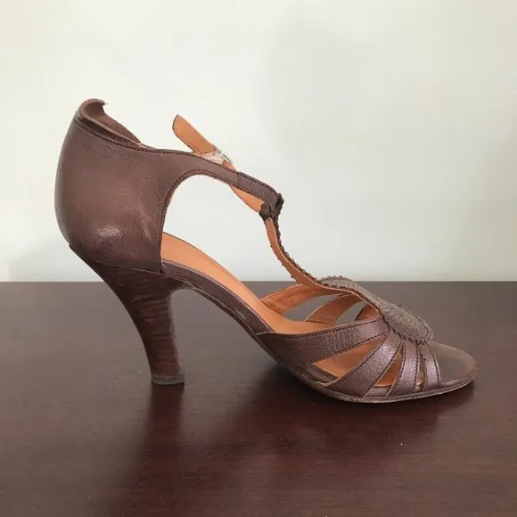 Chie Mihara | T-Strap Sandals