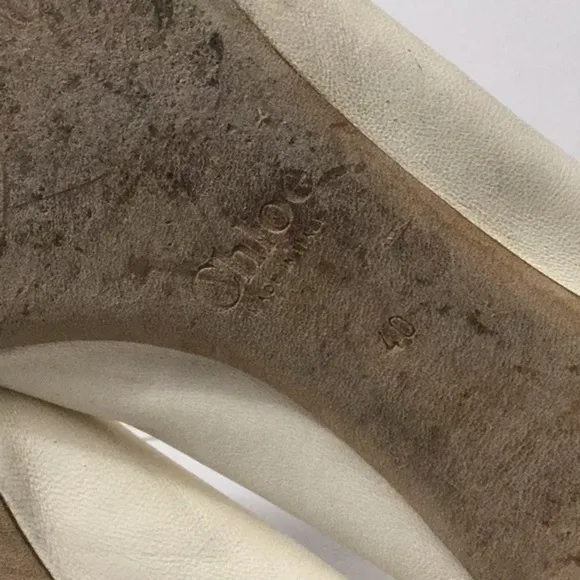 Chloe Lauren Scalloped Flats Size 40 Off White