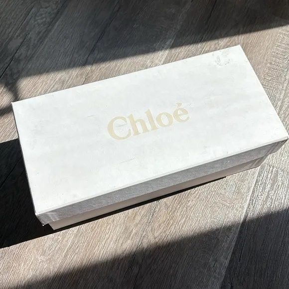 Chloe Lauren scalloped leathered ballet flats