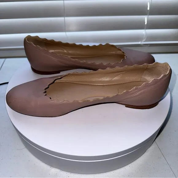 Chloe’ Leather Scalloped Edge Ballet Flats. Size 37. Beige. Very nice condition.