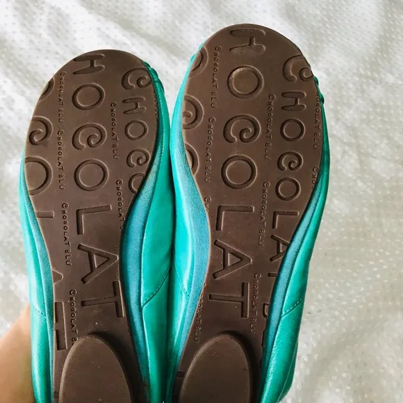 Chocolate blu turquoise flats