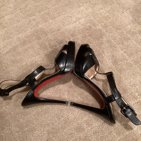 Christian Louboutin T strap black women shoes size 36