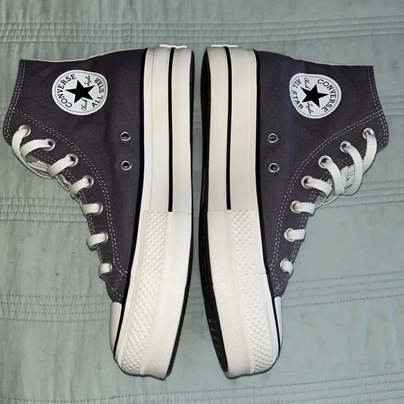 Chuck Taylor All Star Lift Platform sneakers By You size 7.5 NEW