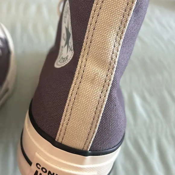 Chuck Taylor All Star Lift Platform sneakers By You size 7.5 NEW