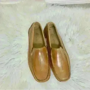 Clarks England cognac camel tan driving loafers shoes sz 8.5 m