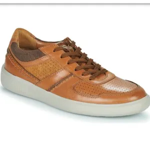 Clarks Men's Cambro Race Low Top Leather Sneakers - various sizes