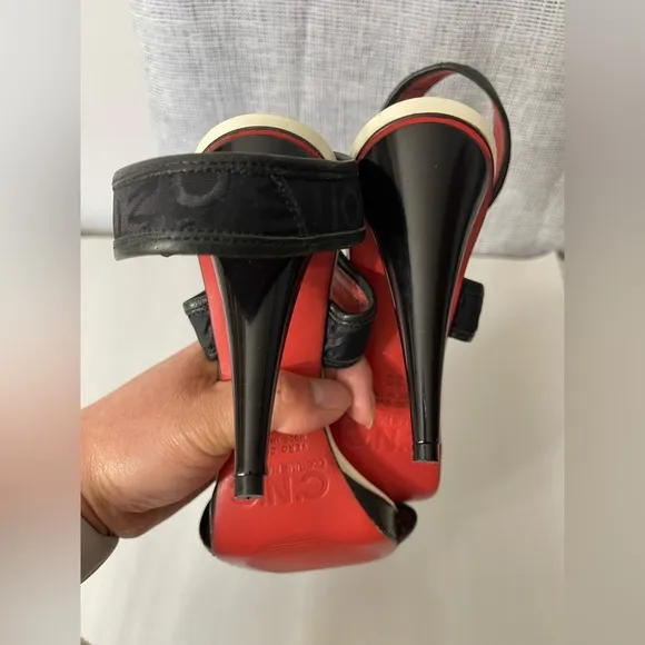 CNC Costume National Italy New Heeled Sandals 8.5 Logo Black Stiletto Strap