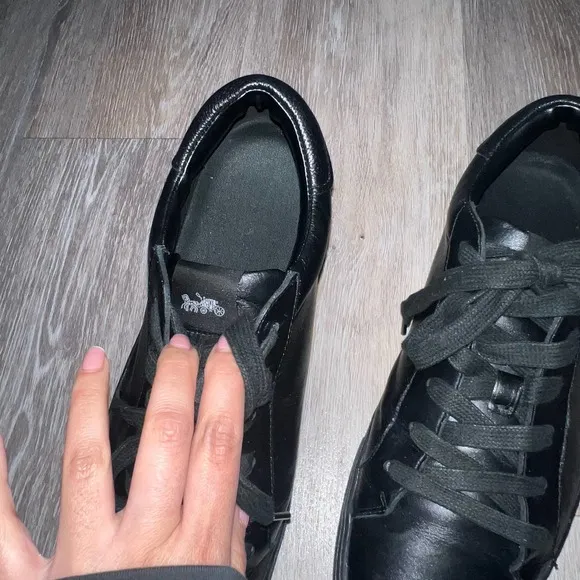 Coach  Black Leather Sneakers c126 Low Top Size 11D
