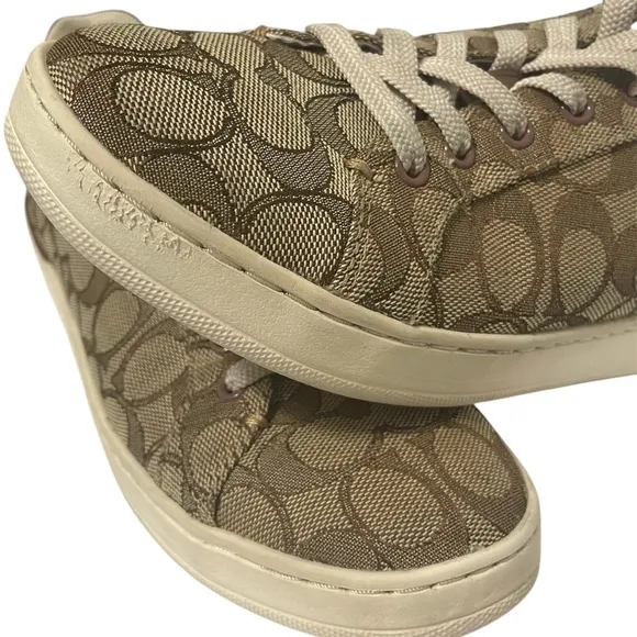 COACH Clip Signature Jacquard Low Top Khaki Sneakers G4967 Womens Size 8.5