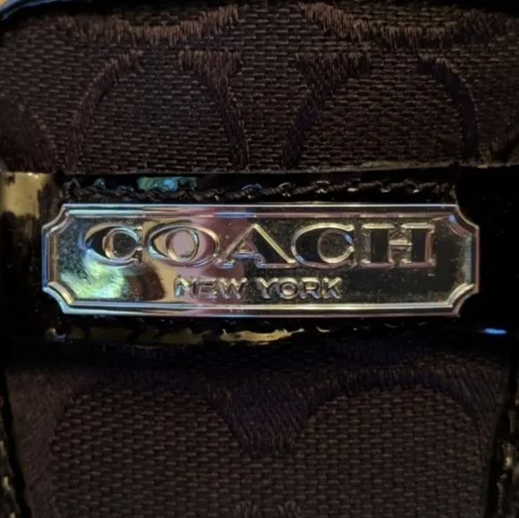 Coach Felisha Loafer Monogram Fabric Patent Leather Driving Shoe Preppy Black 6