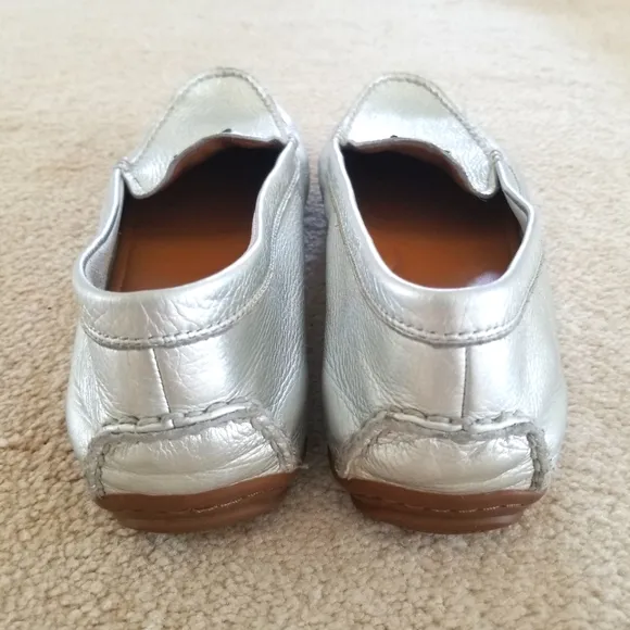 COACH Mary Lock Up Metallic Silver Leather Loafers Size 10B