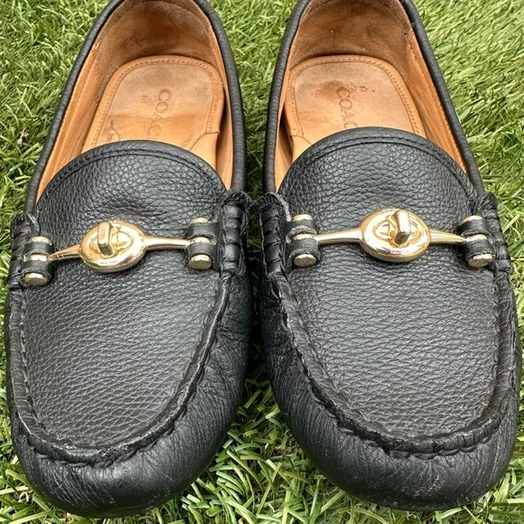 Coach Women's Arlene Slip On Pebbled Leather Driving Loafers Black Gold Sz 6.5