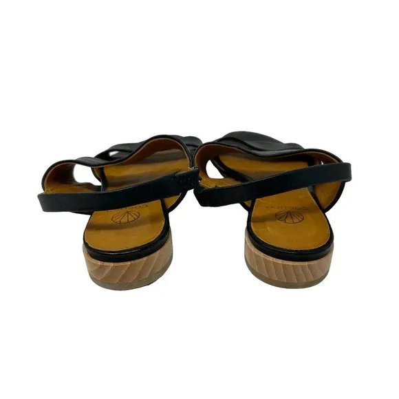 Coclico Cove Sandal in Black Leather Flats Size 36.5 US 6.5