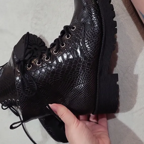 Coconuts by Matisse Combat Boots