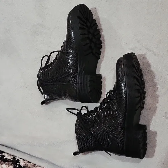 Coconuts by Matisse Combat Boots