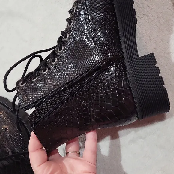 Coconuts by Matisse Combat Boots
