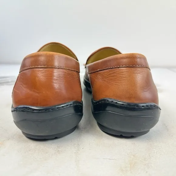 Cole Haan Collection Men's Cognac Leather Tasselled Loafers Driving Shoes, 8