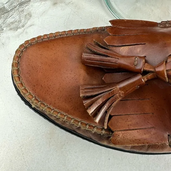 Cole Haan Collection Men's Cognac Leather Tasselled Loafers Driving Shoes, 8